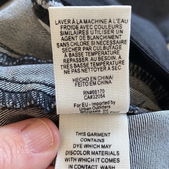 Free People Mid Rise Tuxedo Gummy Pull On Jegging, Size 26 - Picture 9 of 9